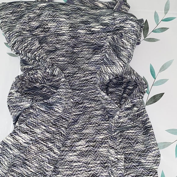 MPG Sport Dress With Shelf Bra - Picture 4 of 7